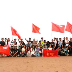 橙樹(shù)網(wǎng)絡(luò)蒼南柳壟沙灘露營(yíng)記！